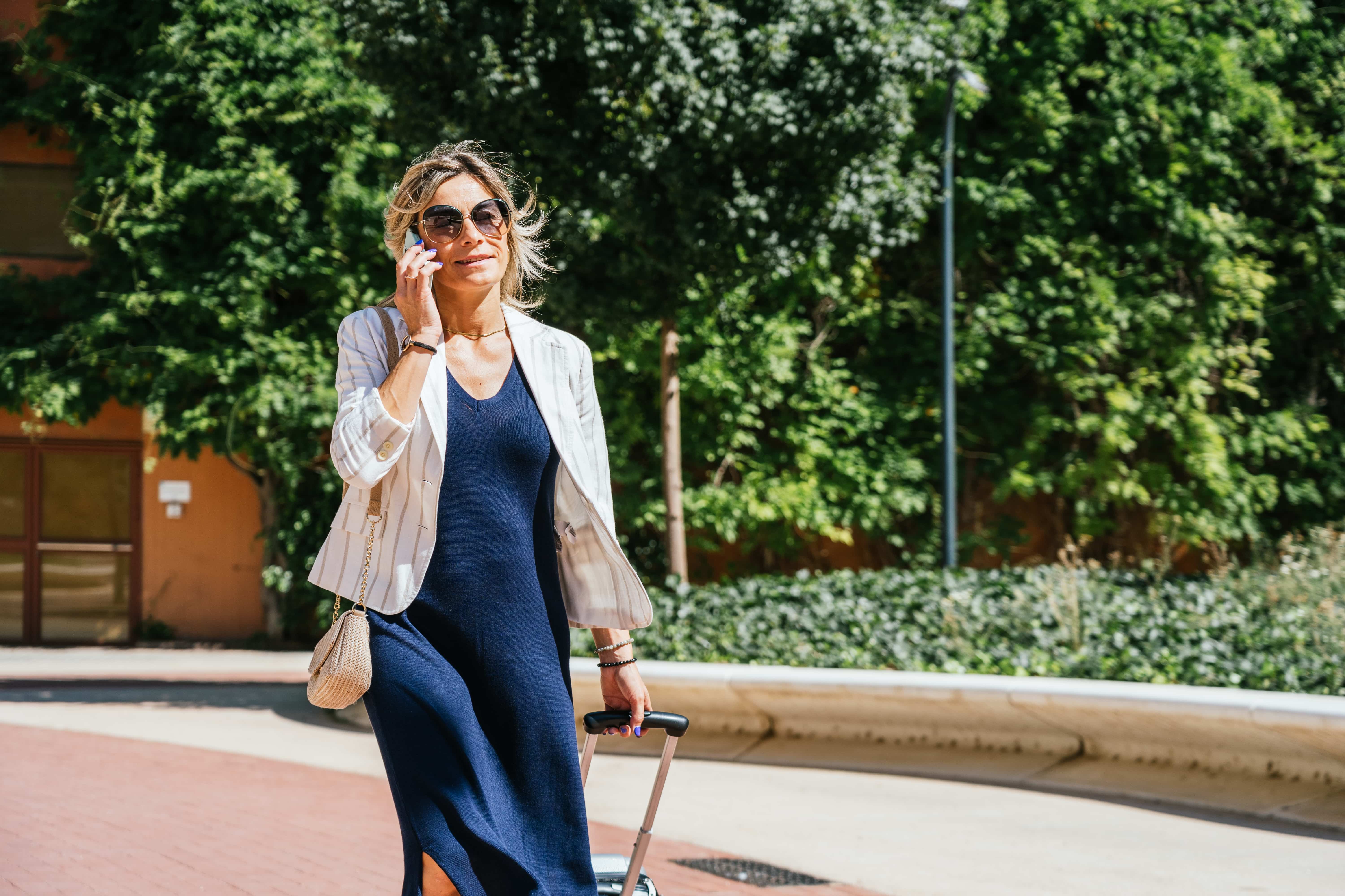 easy evening outfits for busy moms